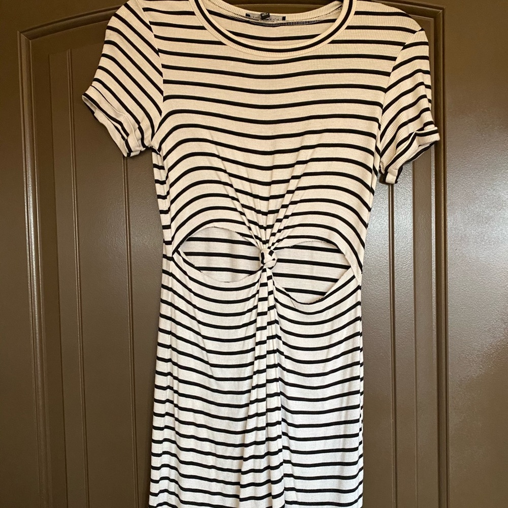 Kendal & Kylie summer dress